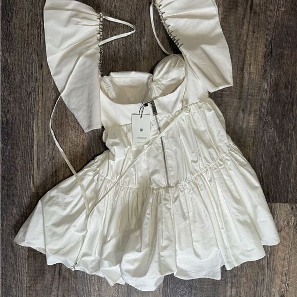 Area white dress #14 - Picture 5 of 9